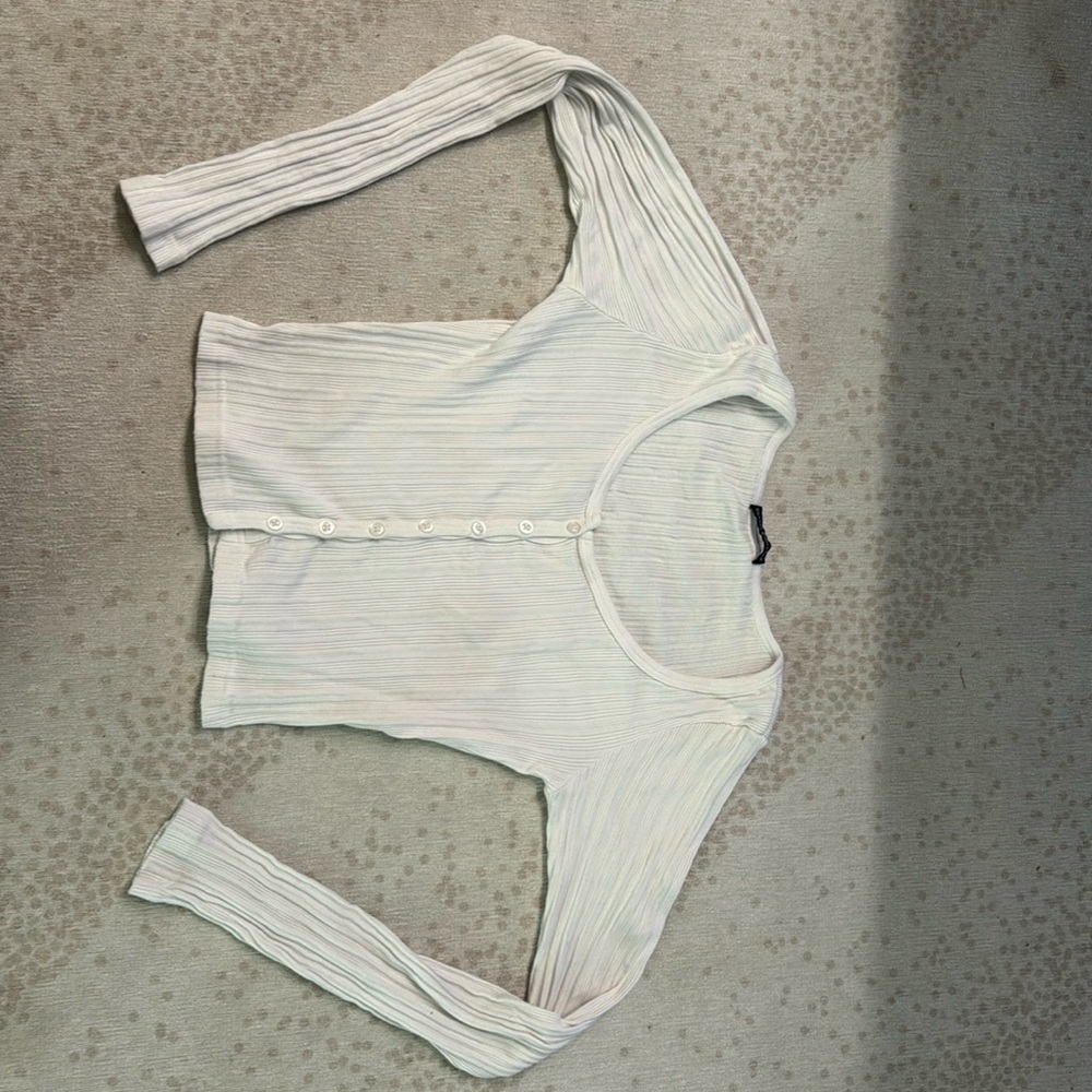 Brandy Melville white buttoned long sleeve ribbed top